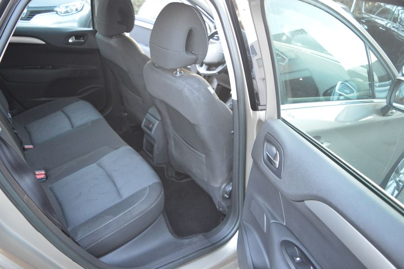 CITROEN C4 2013 - Photo n°8