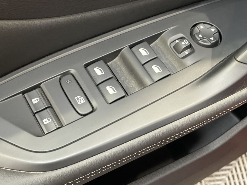PEUGEOT 308 2024 - Photo n°36