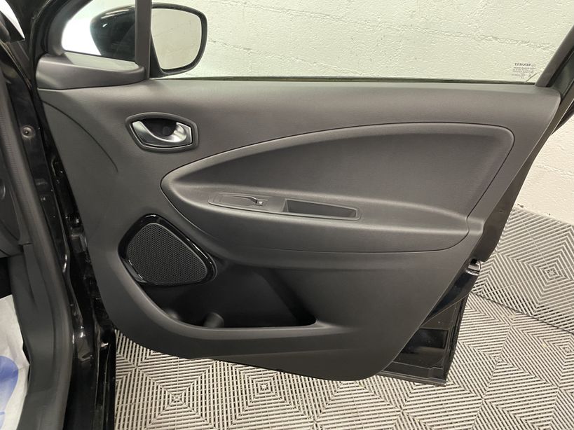 RENAULT ZOE 2021 - Photo n°27