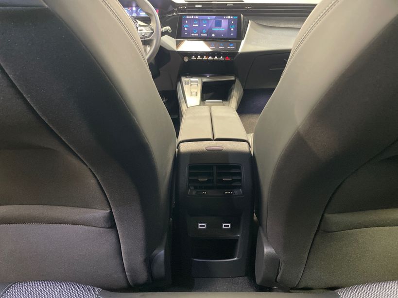 PEUGEOT 308 2023 - Photo n°44