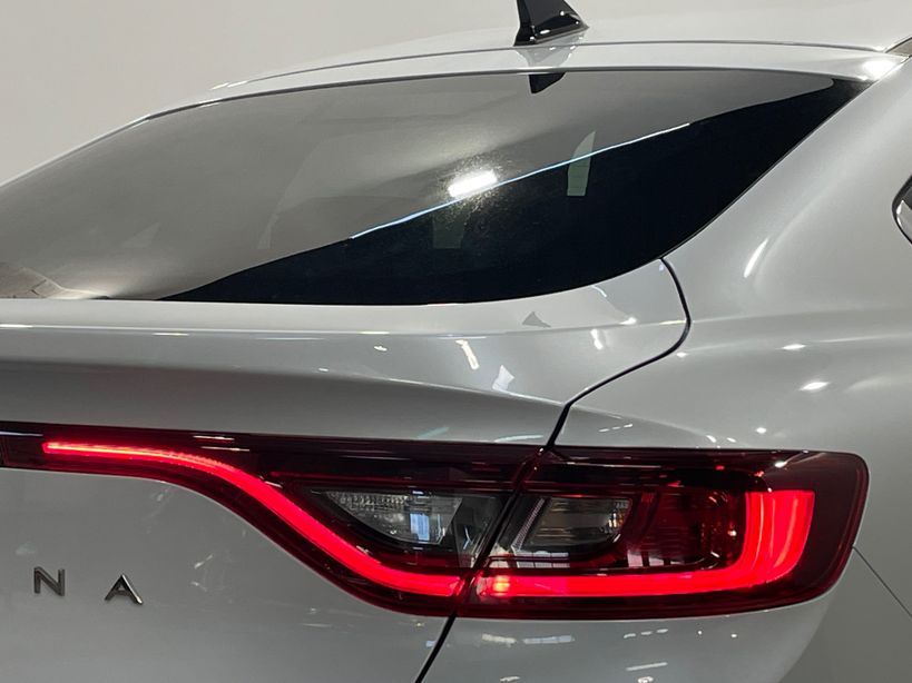 RENAULT ARKANA 2023 - Photo n°8
