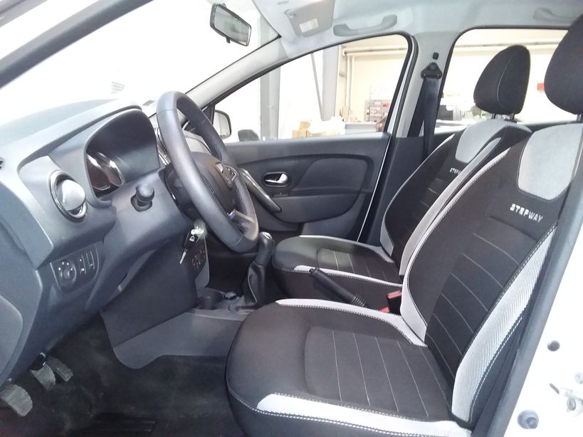 DACIA SANDERO 2018 - Photo n°8