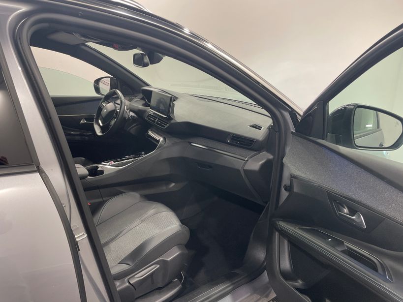PEUGEOT 5008 2023 - Photo n°32