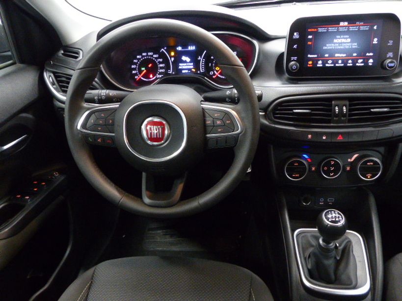 FIAT TIPO 5 PORTES 2018 - Photo n°8