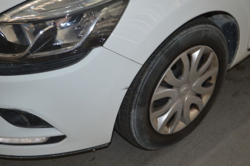 RENAULT CLIO IV SOCIETE 2016 - Photo n°3