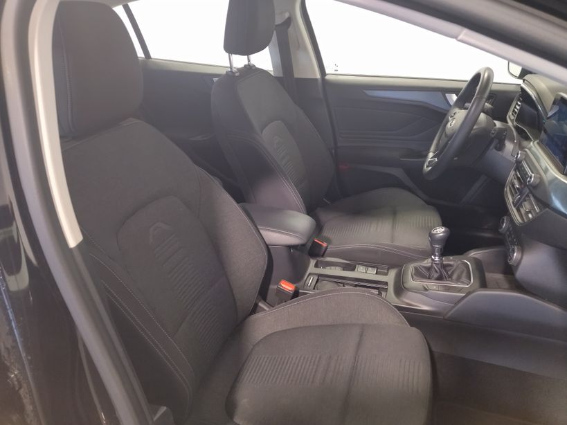 FORD FOCUS ACTIVE 2020 - Photo n°9