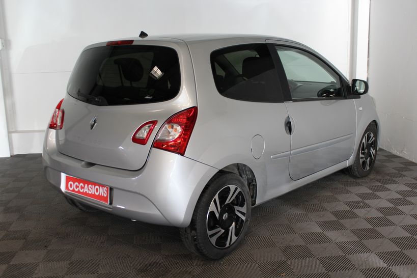 RENAULT TWINGO II 2013 - Photo n°3