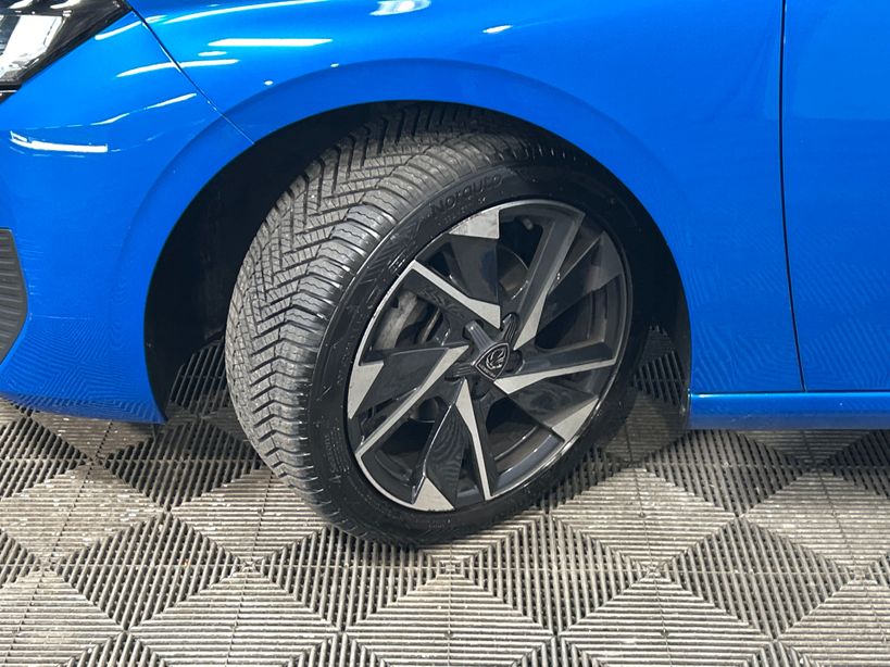 PEUGEOT 308 2023 - Photo n°10