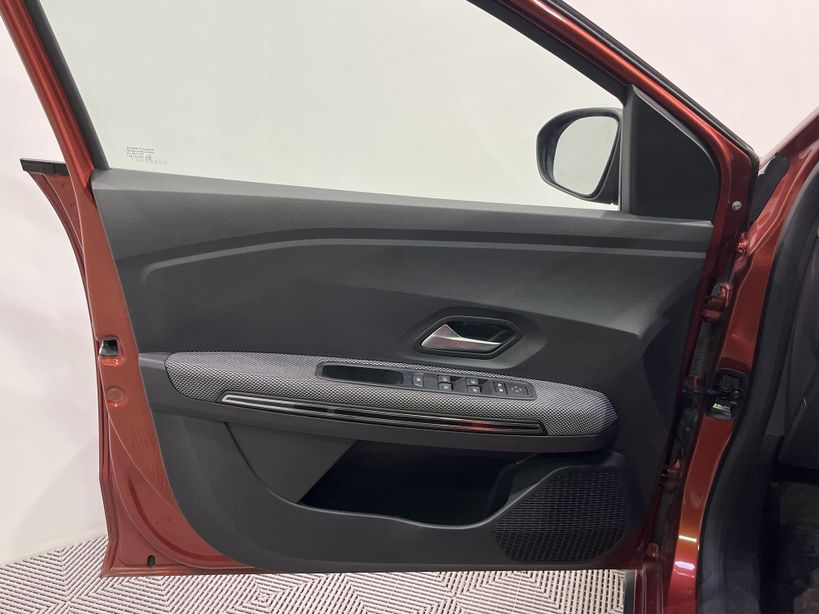 DACIA JOGGER 2022 - Photo n°33
