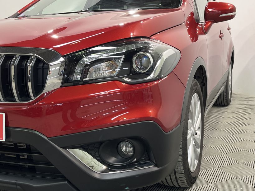 SUZUKI S CROSS 2019 - Photo n°8
