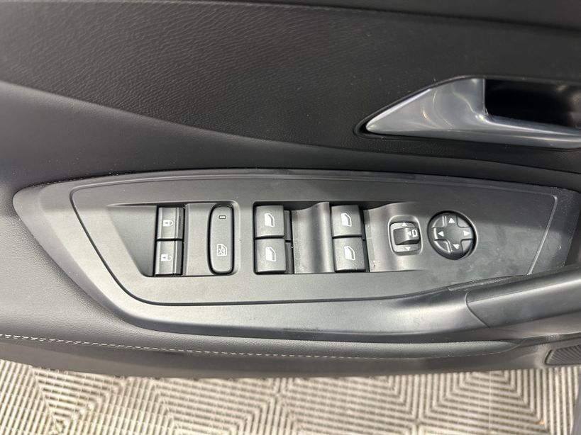 PEUGEOT 308 2024 - Photo n°11