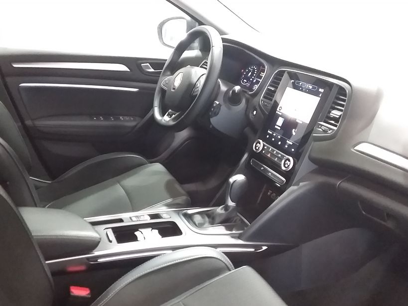 RENAULT MEGANE IV BERLINE 2022 - Photo n°7