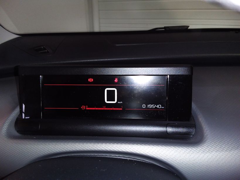 CITROEN C4 CACTUS 2019 - Photo n°18