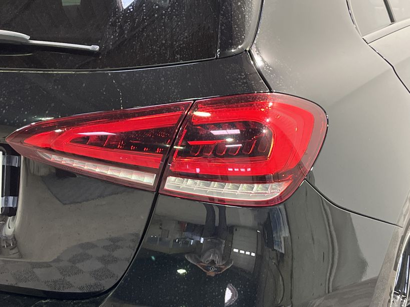 MERCEDES CLASSE A 2019 - Photo n°7