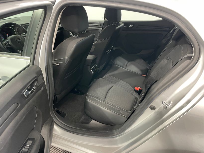 RENAULT MEGANE IV BERLINE BUSINESS 2020 - Photo n°32