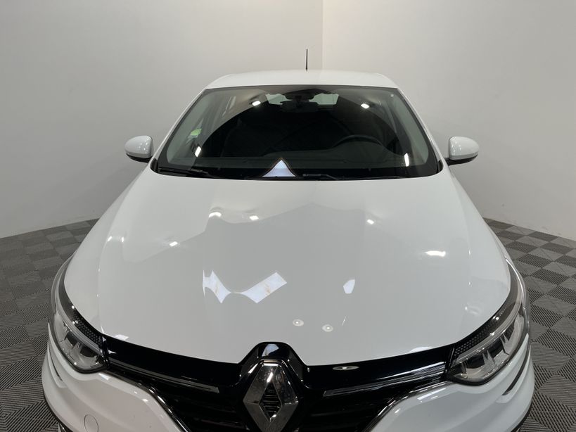 RENAULT MEGANE IV BERLINE 2021 - Photo n°9