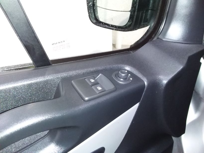 RENAULT TRAFIC COMBI 2017 - Photo n°12