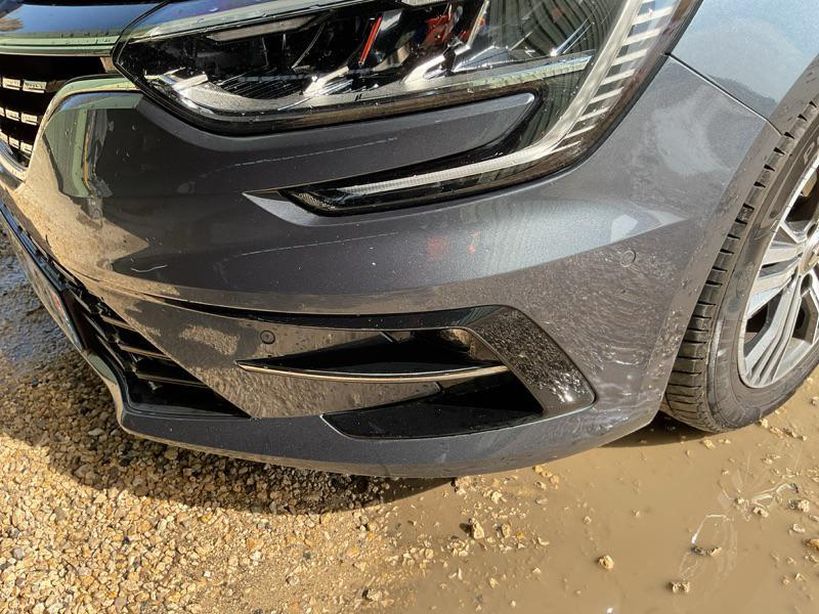 RENAULT MEGANE IV BERLINE 2021 - Photo n°3