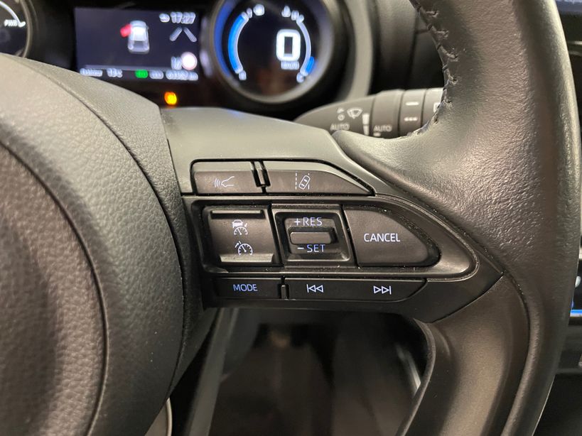 TOYOTA YARIS HYBRIDE MY21 2022 - Photo n°19