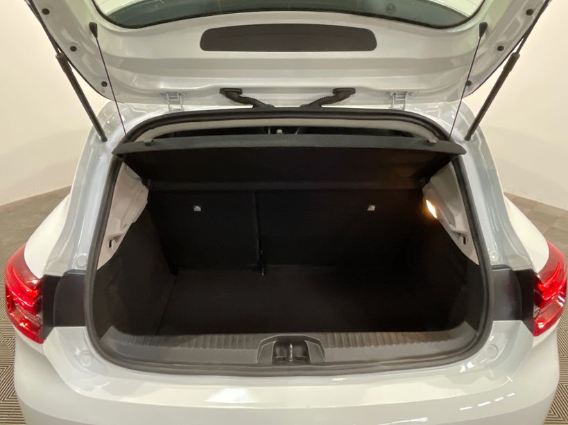 RENAULT CLIO V 2021 - Photo n°47