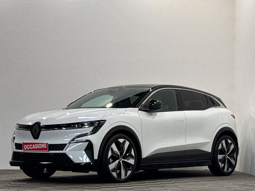 RENAULT MEGANE E TECH 2023 - Photo n°1