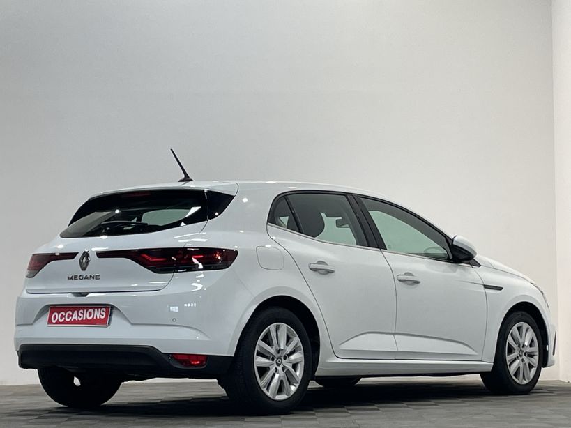 RENAULT MEGANE IV BERLINE 2021 - Photo n°3