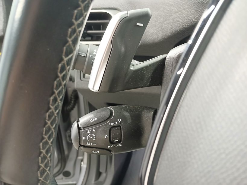 PEUGEOT 5008 BUSINESS 2020 - Photo n°31