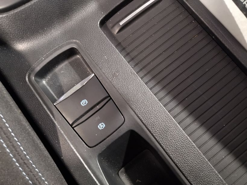 FORD FOCUS ACTIVE 2020 - Photo n°12