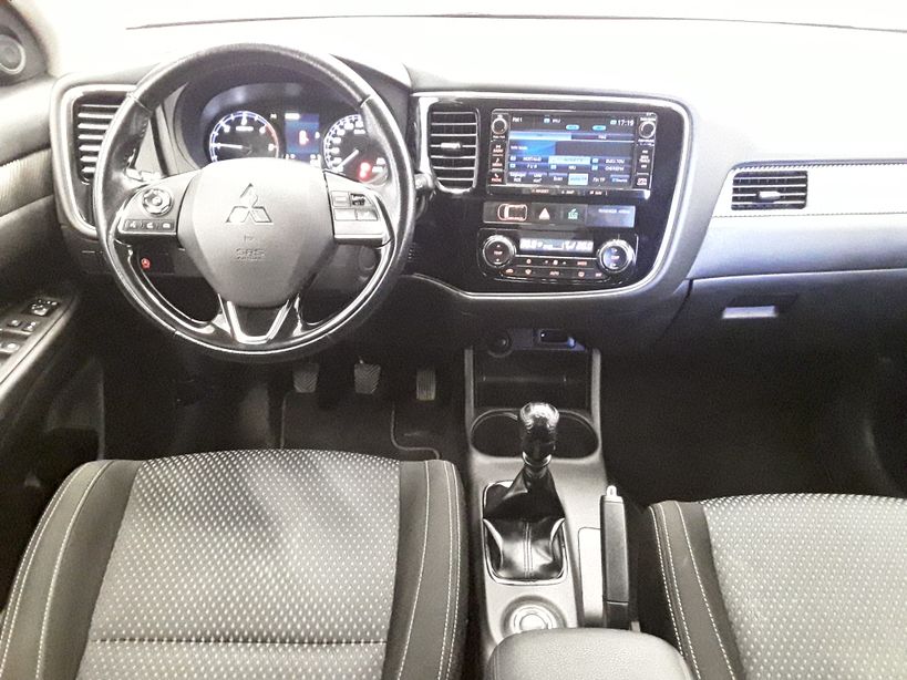 MITSUBISHI OUTLANDER 2016 - Photo n°6