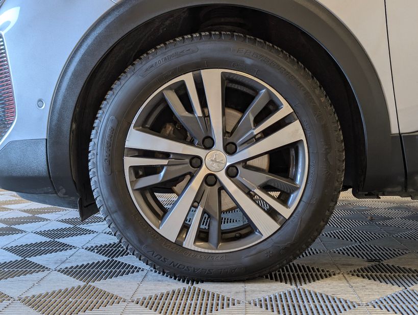 PEUGEOT 5008 2023 - Photo n°25