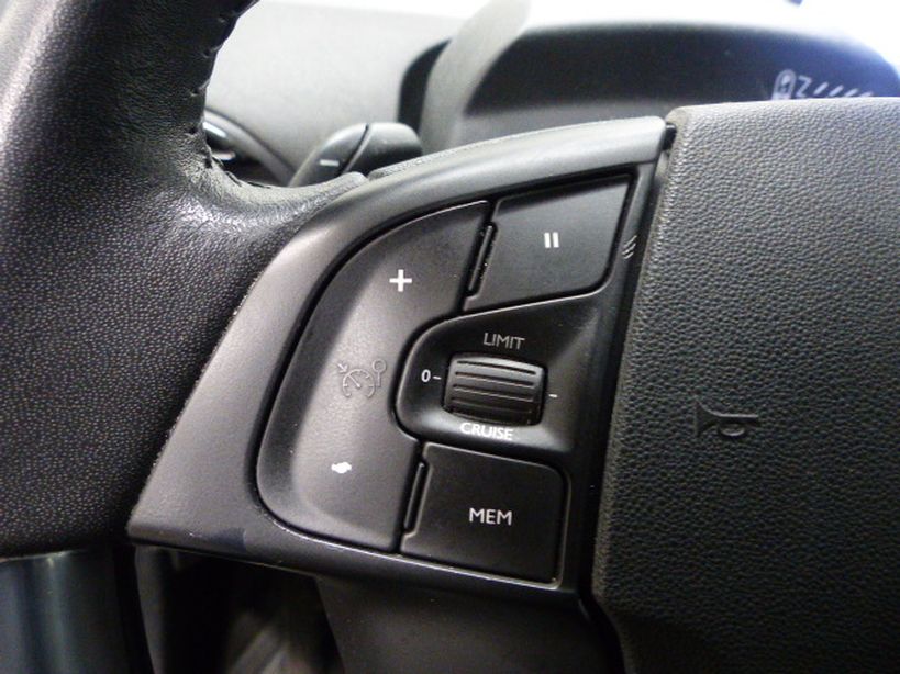 CITROEN GRAND C4 PICASSO 2016 - Photo n°13