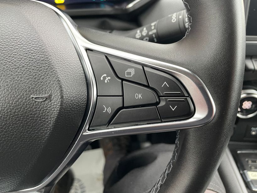 RENAULT CAPTUR 2021 - Photo n°31