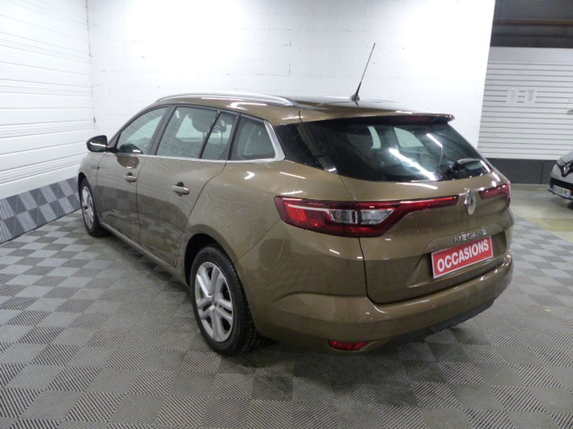 RENAULT MEGANE IV ESTATE 2018 - Photo n°5