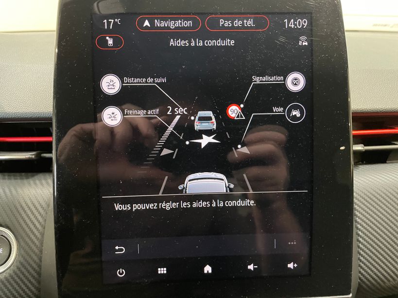 RENAULT CLIO V 2022 - Photo n°21