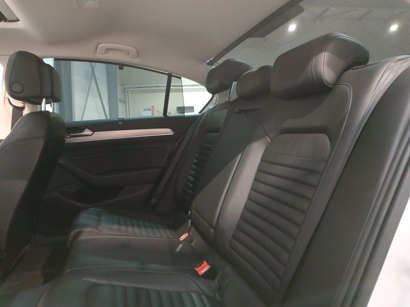 VOLKSWAGEN PASSAT 2015 - Photo n°18