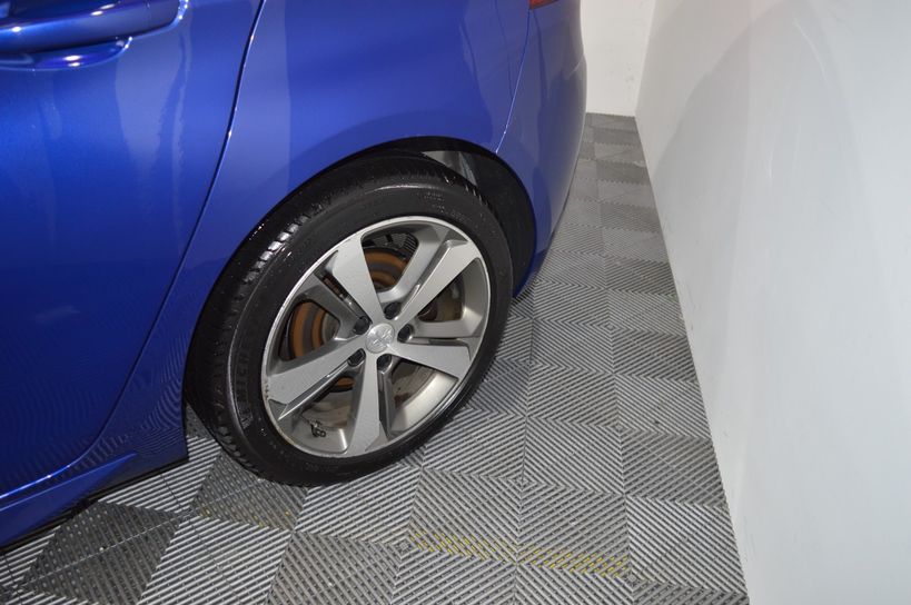 PEUGEOT 308 2019 - Photo n°3