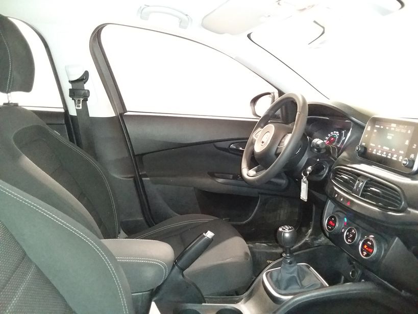 FIAT TIPO 5 PORTES 2018 - Photo n°11