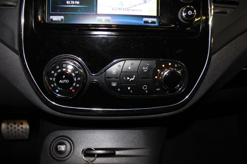 RENAULT CAPTUR 2016 - Photo n°8