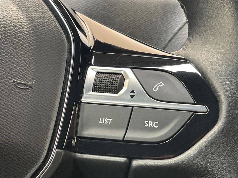 PEUGEOT 5008 2023 - Photo n°31