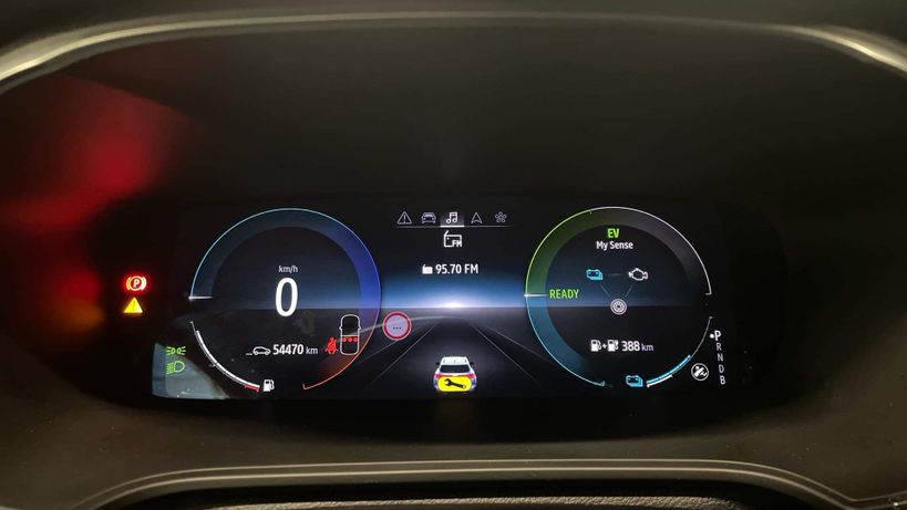 RENAULT MEGANE IV ESTATE 2021 - Photo n°13