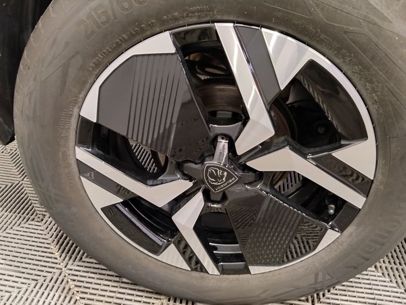 PEUGEOT 2008 2025 - Photo n°6