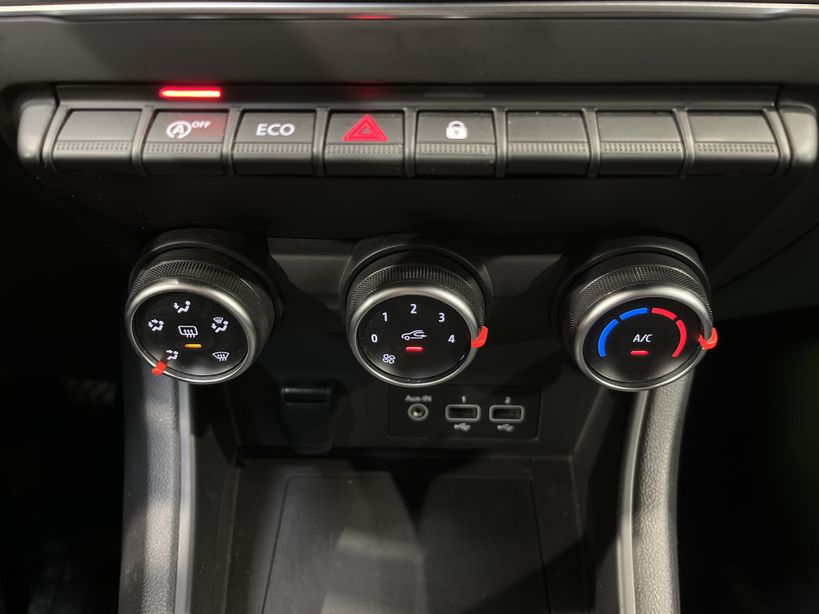 RENAULT CAPTUR 2020 - Photo n°16