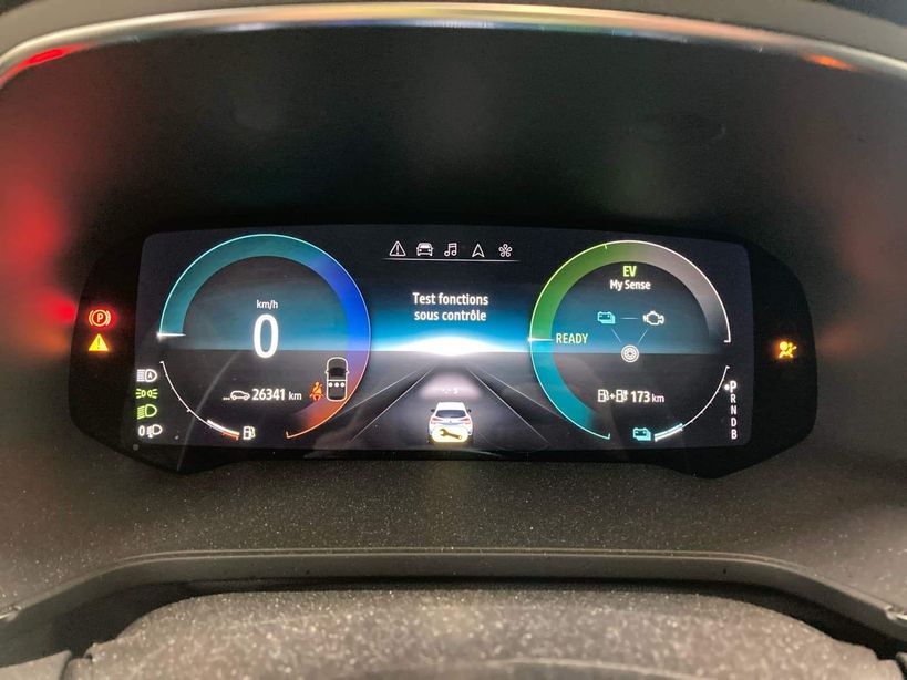 RENAULT CAPTUR 2023 - Photo n°13