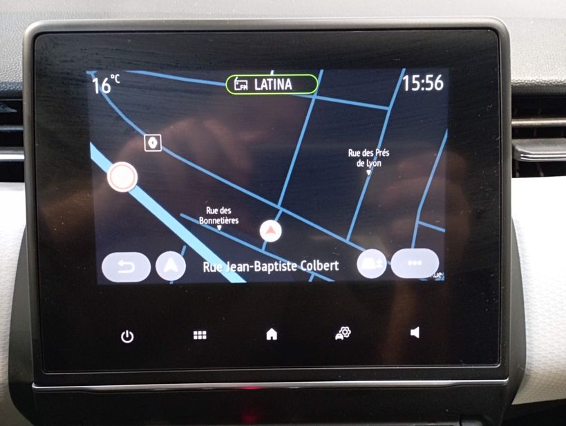 RENAULT CLIO V 2021 - Photo n°19