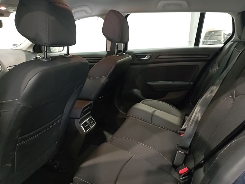 RENAULT MEGANE IV ESTATE BUSINESS 2019 - Photo n°13