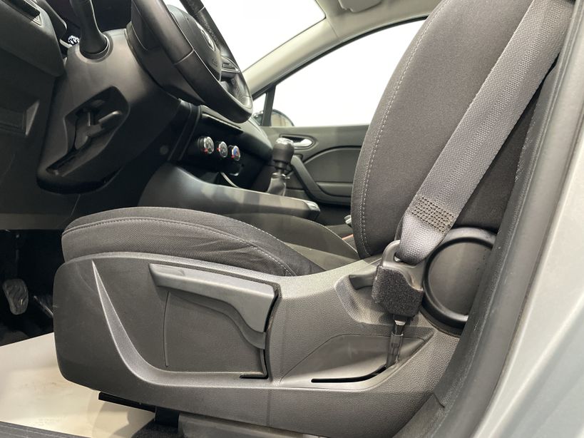 RENAULT CAPTUR 2021 - Photo n°35