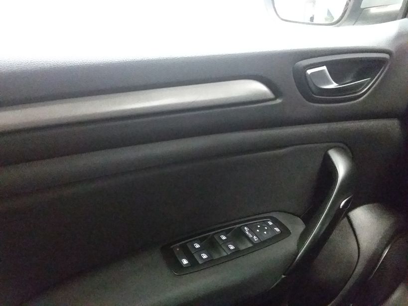 RENAULT MEGANE IV BERLINE 2023 - Photo n°22