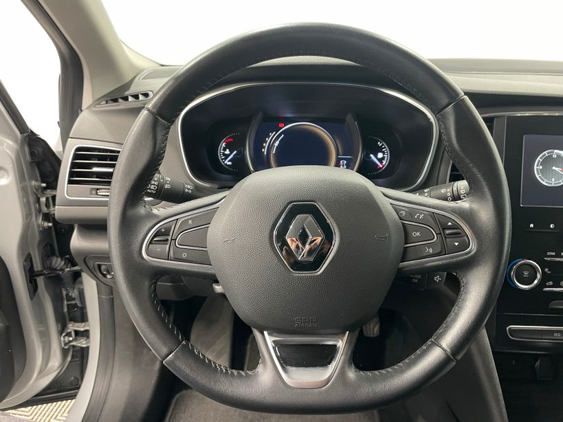 RENAULT MEGANE IV BERLINE BUSINESS 2020 - Photo n°11