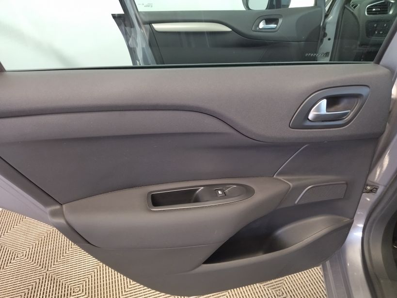 CITROEN C4 2016 - Photo n°17