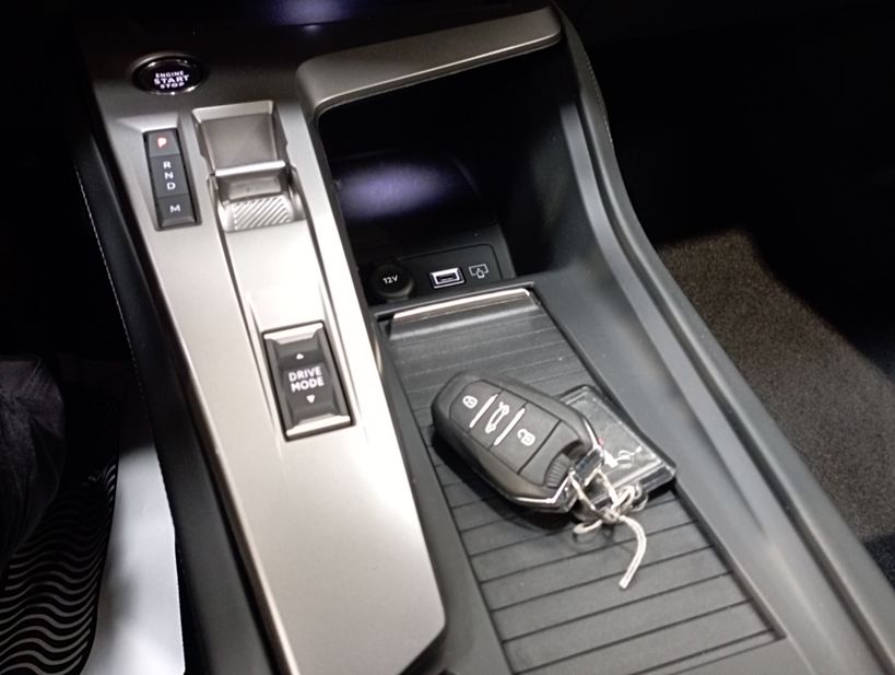 PEUGEOT 308 2024 - Photo n°28